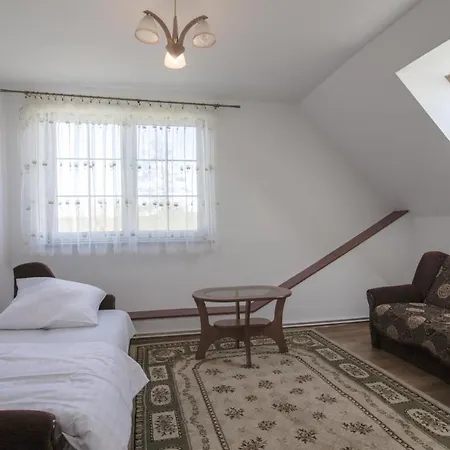 2 Bedroom Amazing In Bogaczewo